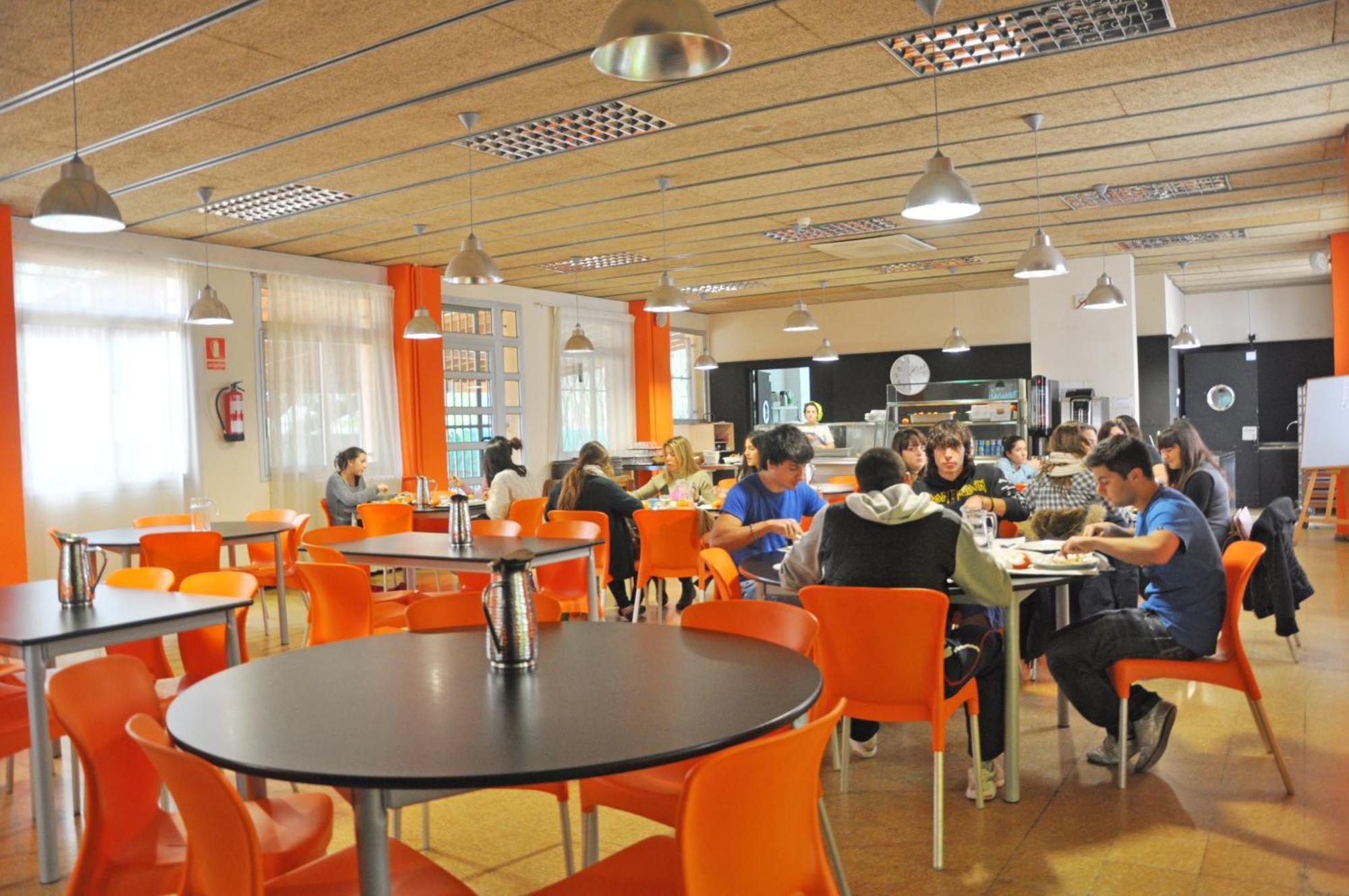 Residencia Universitaria Resa Sant Jordi タラゴナ エクステリア 写真