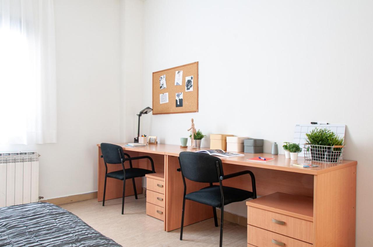 Residencia Universitaria Resa Sant Jordi タラゴナ エクステリア 写真