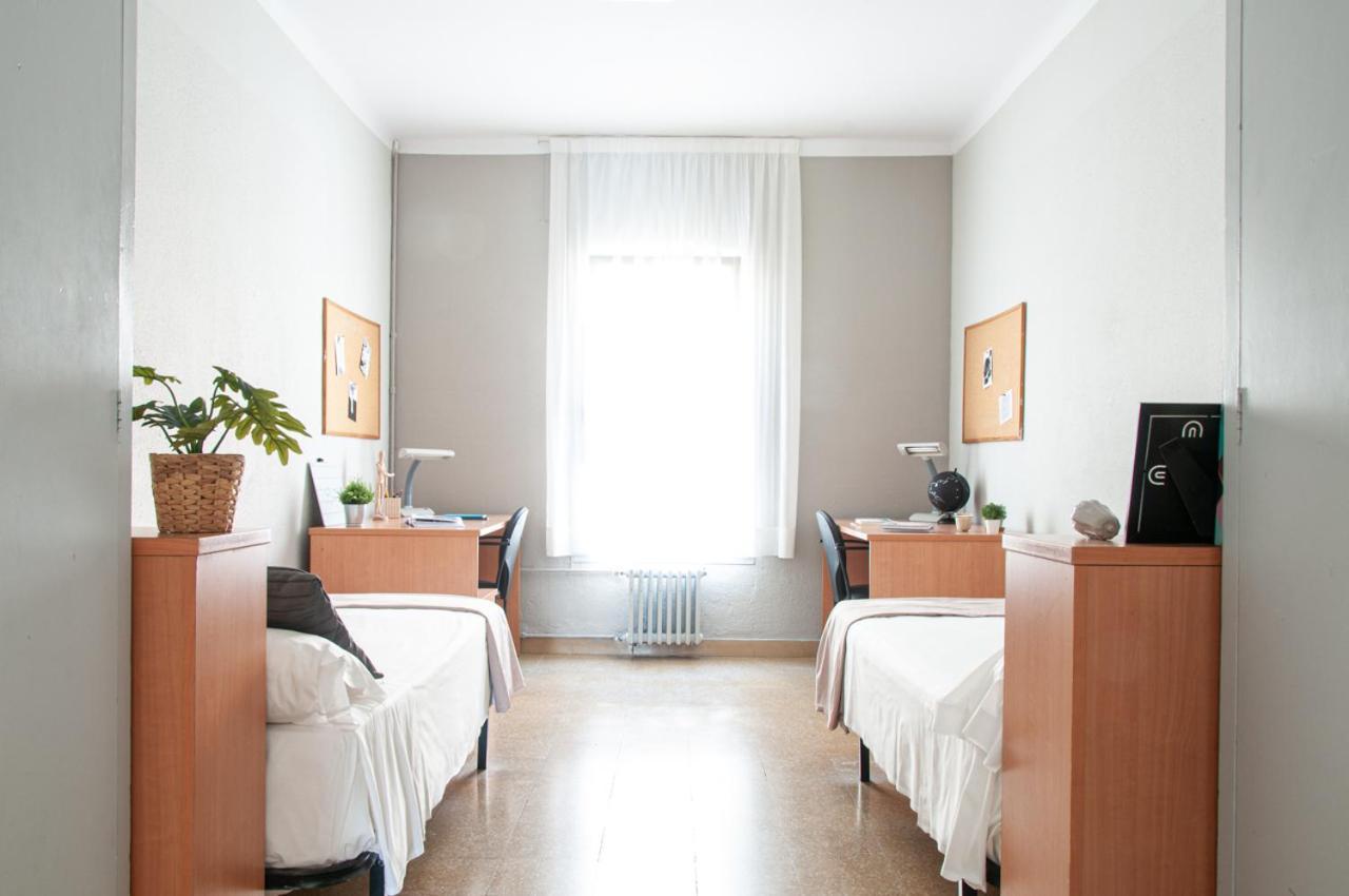Residencia Universitaria Resa Sant Jordi タラゴナ エクステリア 写真